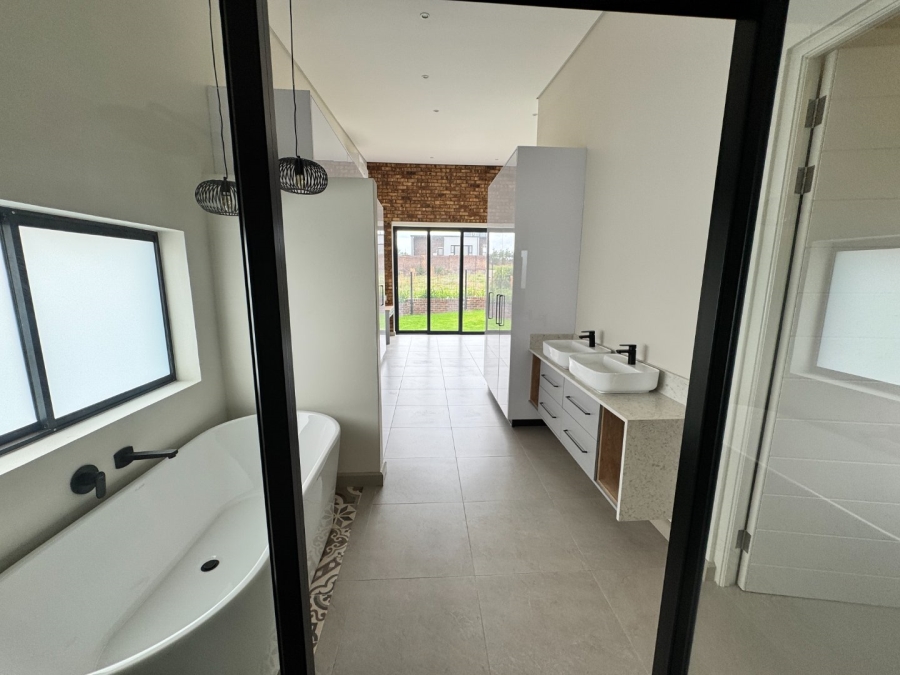 To Let 3 Bedroom Property for Rent in Helderzicht Eco Estate North West